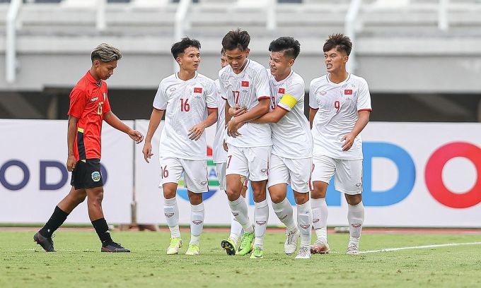  U20 Việt Nam tiếp tục xây chắc vị trí đầu bảng F với 6 điểm và hiệu số dương 8