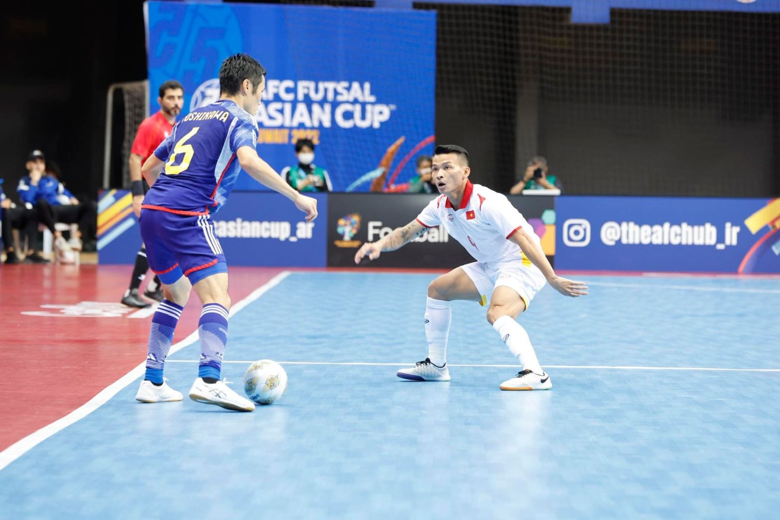 Futsal Việt Nam mặc dù thua những vẫn chắc vé đi tiếp 